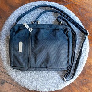 Baggallini Crossbody, small, black